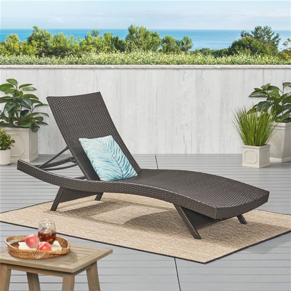 Cape Crack Salem PE Wicker Chaise Lounge