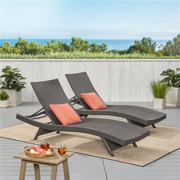 Cape Crack Salem PE Wicker Chaise Lounge