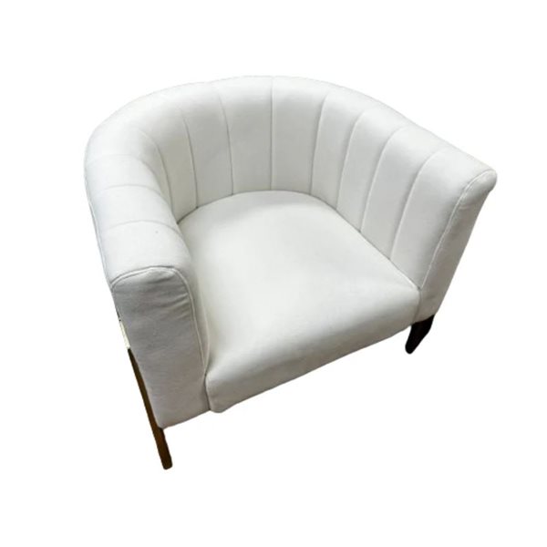 Fauteuil de salon Shelbi de Plata Import en lin blanc