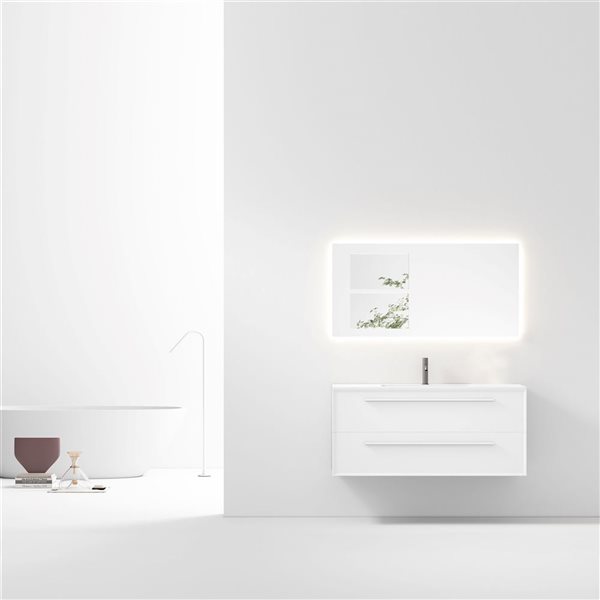 Meuble-lavabo 48 po blanc Savoir par GEF avec comptoir à surface solide blanc mat