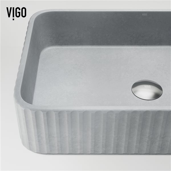 VIGO Windsor&nbsp;21-in L x&nbsp;14-in W x&nbsp;5-in H Concreto Stone Rectangular Vessel Bathroom Sink - Grey