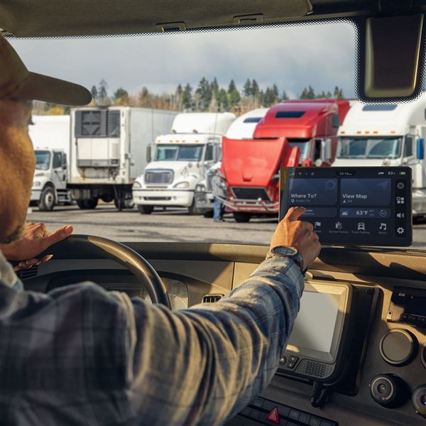 Garmin dēzl 7-in Black Display GPS Truck Navigator