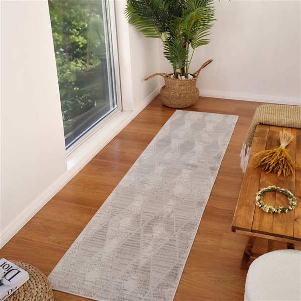 Rug Branch Astra 2 W x 8-ft L Grey Rectangular Rhombus Pattern Indoor Runner Rug