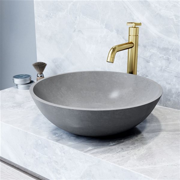 Lavabo-vasque gris Ruxton VIGO 16 l. x 16 po p. rond en pierre Concreto avec robinet/bonde escamotable Ruxton en or mat