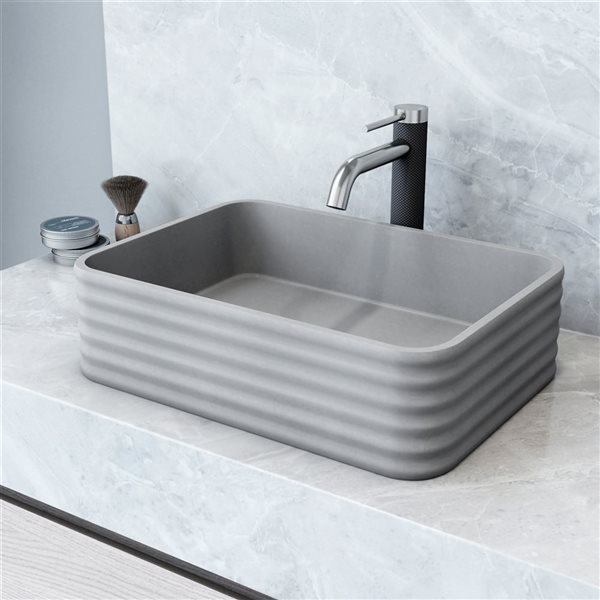 Lavabo-vasque gris Cadman VIGO 13 l. x 18 po p. en pierre Concreto rectangle à robinet/bonde Lexington en nickel brossé