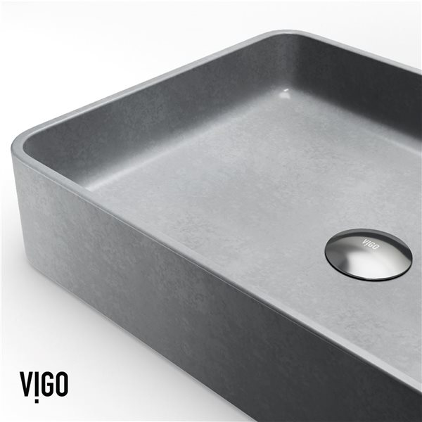 Lavabo-vasque gris Ashford VIGO 14 l. x 19 po p. en pierre Concreto rectangle avec robinet/bonde Ashford en chrome