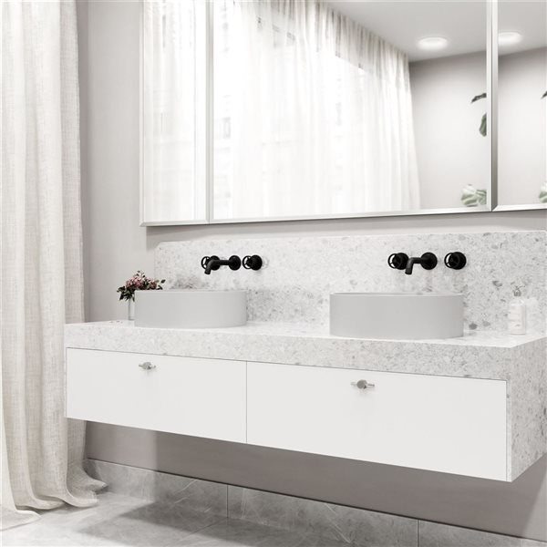 Lavabo-vasque blanc Anvil VIGO 16 l. x 16 po p. rond en MatteStone avec robinet/bonde escamotable Cass en noir mat