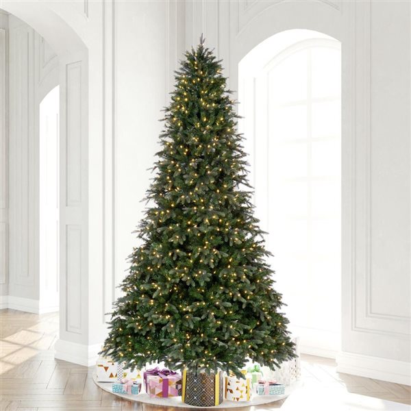 Vickerman 10-ft x 72-in Douglas Fir Full Artificial Christmas Tree w/ 3200 Warm White LED Lights