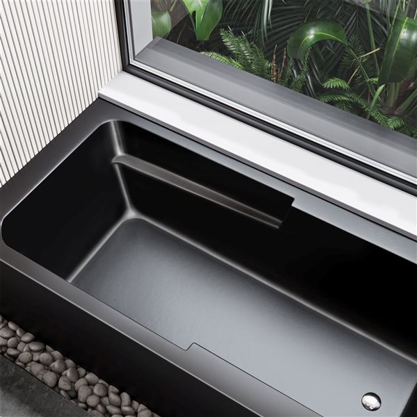 Swiss Madison Lausanne 60 W x 30-in L Matte Black Acrylic Alcove Skirted Right Drain Bathtub w/ Integrated Armrest