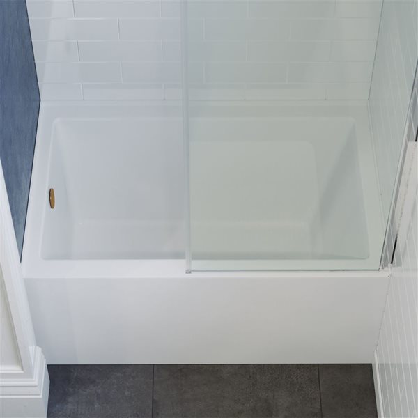 Swiss Madison Lausanne 48 W x 32-in L Glossy White Acrylic Alcove Skirted Left Drain Bathtub