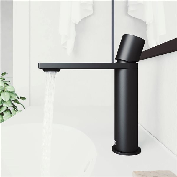 VIGO Halsey 8-in Matte Black Single Handle Single Hole Bathroom Faucet