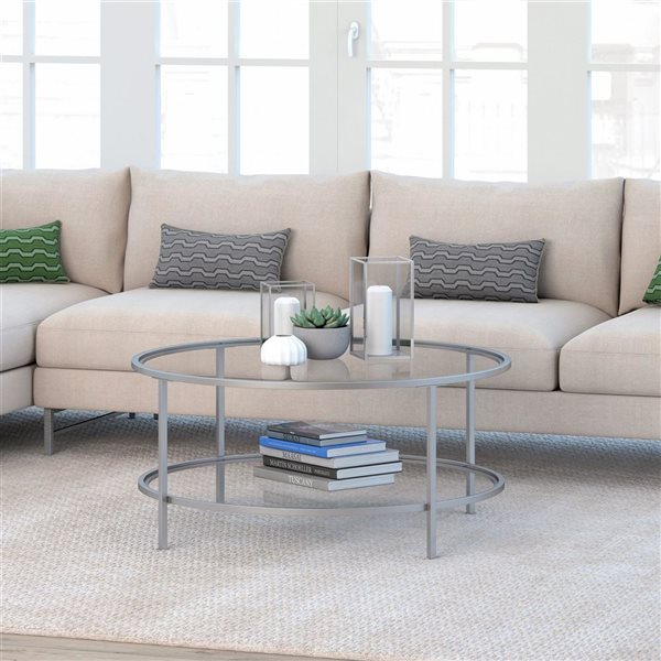 Table basse ronde Sivil de Hailey Home nickel avec surface en verre