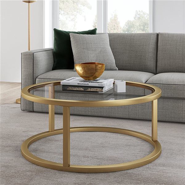 Table basse ronde Parker de Hailey Home laiton avec surface en verre