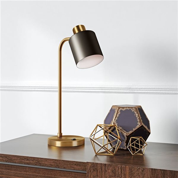 Hailey Home Thew 20.75-in H Brass Table Lamp with Metal Shade