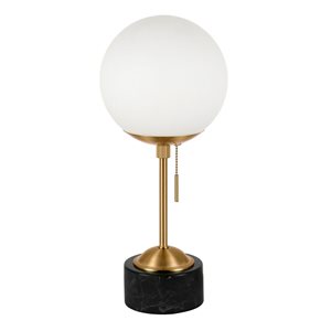 Lampe de table Reagan de Hailey Home 17,75 po h. laiton et noir marbré avec abat-jour en verre en forme de globe