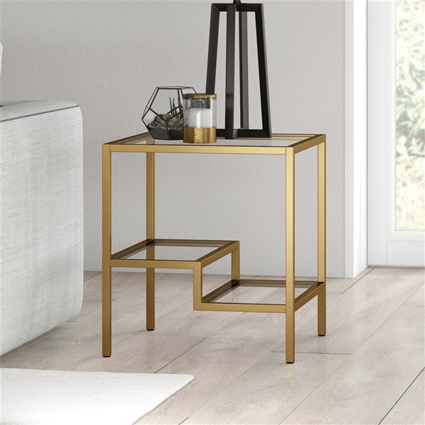 Table d'appoint carrée Lovett de Hailey Home laiton avec surface en verre