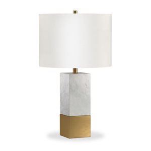 Lampe de table Lena de Hailey Home 21,5 po h. base marbre blanc et laiton avec abat-jour en tissu blanc