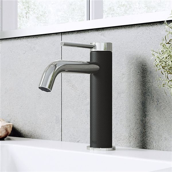 VIGO Madison 8-in Chrome Single Handle Single Hole Bathroom Faucet