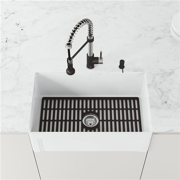VIGO&nbsp;15-in D x&nbsp;27-in W silicone VIGO Bottom Grid for Single Bowl Kitchen Sink - Matte Black