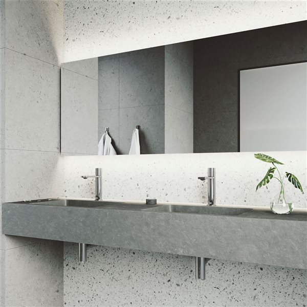 VIGO Halsey&nbsp;8-in H Single Handle One-Hole Bathroom Faucet - Chrome