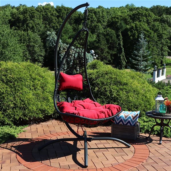 Sunnydaze Decor Red Resin Wicker Lounge Chair w/ Steel Stand and Cushions