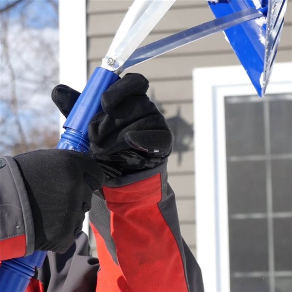 Snow Joe 21-ft Twist-N-Lock Telescoping Snow Shovel Roof Rake w/ 6 x 25-in Poly Blade
