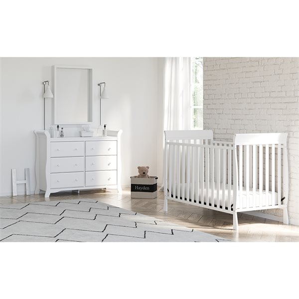 Storkcraft Maxwell 3-in-1 Convertible White Crib