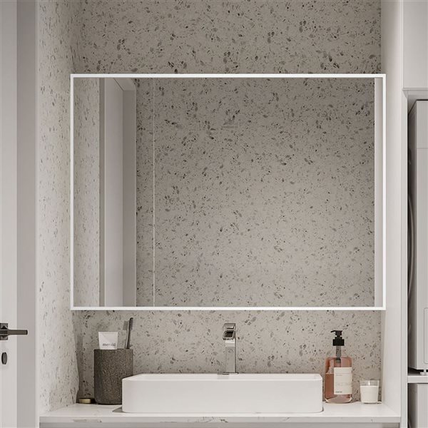 Decor Wonderland En Passant 29.5-in x 39.5-in White Framed Wall Mirror w/ Dual Mounting Brackets