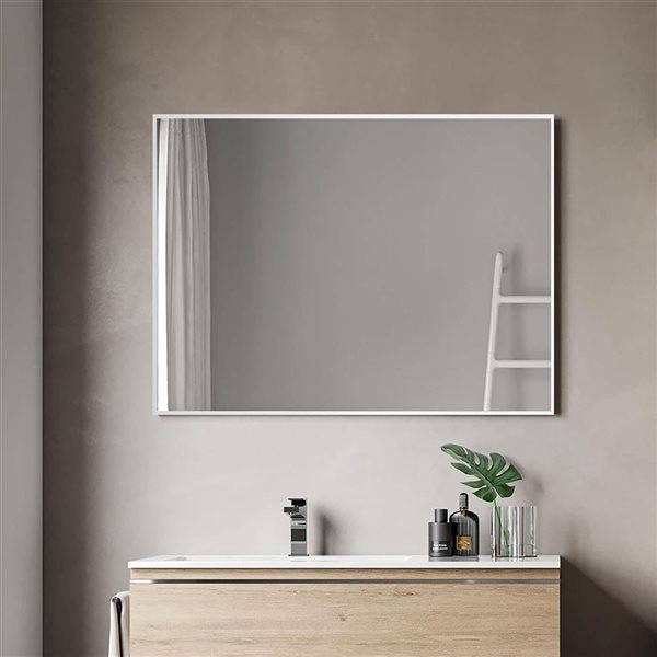 Decor Wonderland En Passant 29.5-in x 39.5-in White Framed Wall Mirror w/ Dual Mounting Brackets