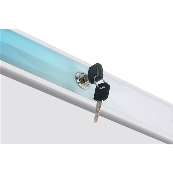 Koolmore 20 ft³ White Commercial Reach-in Refrigerator - Manual Defrost