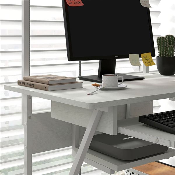 HOMCOM 32-in W White Modern Computer Desk w/ Keyboard Tray Shelf