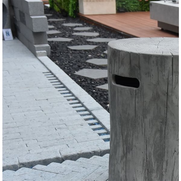 Elementi Manchester 19.7 dia x 24,4-in H Concrete Fibreglass Log-Shaped Propane Tank Cover - Grey