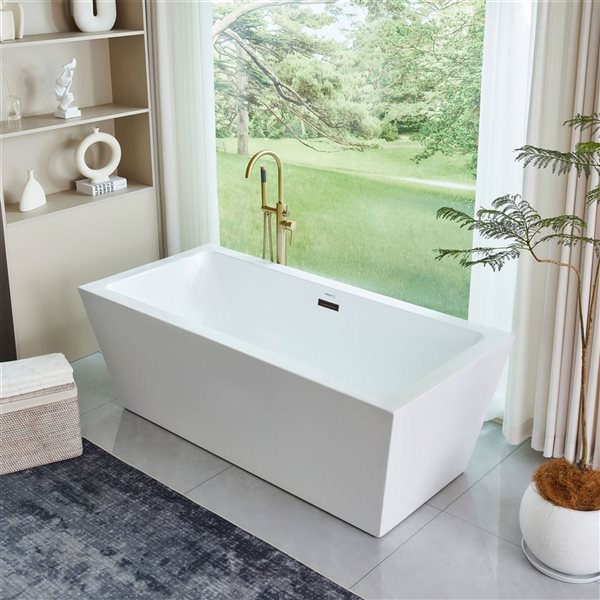 Vanity Art Tarbes 67 x 30-in Acrylic Flat Bottom Rectangular Soaking Freestanding Bathtub - White/Oil Rubbed Bronze