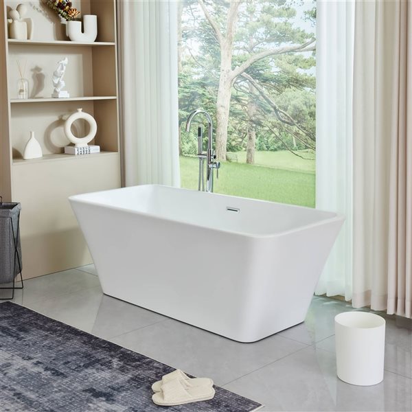 Vanity Art Nantes 67 x 30-in Acrylic Freestanding Rectangular Soaking Bathtub - White/Polished Chrome