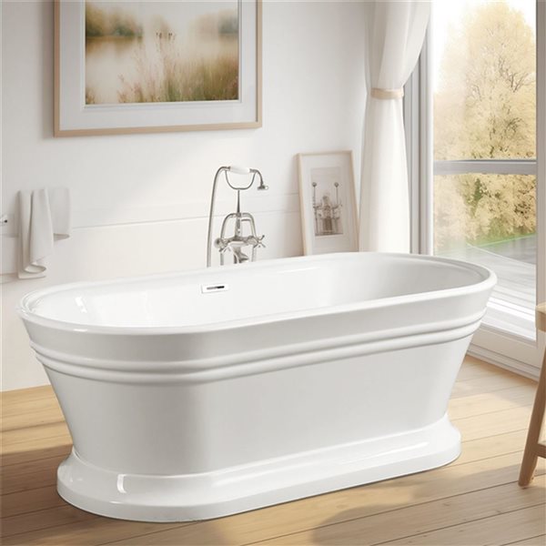 Vanity Art Versailles 67 x 31-in Acrylic Freestanding Soaking Bathtub with Centre Drain - White/Polished Chrome