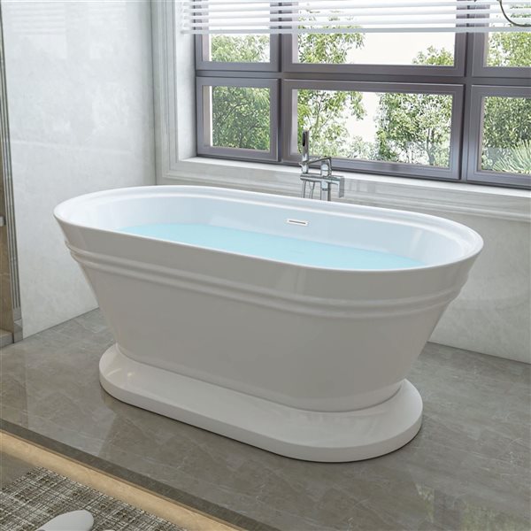 Vanity Art Versailles 67 x 31-in Acrylic Freestanding Soaking Bathtub with Centre Drain - Pure White
