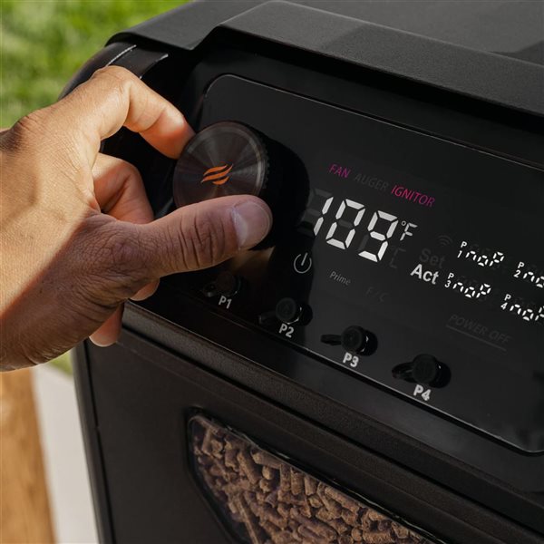 Blackstone 900 Pellet Grill - Stainless Steel