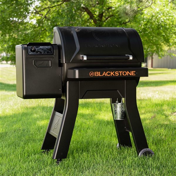 Blackstone 900 Pellet Grill - Stainless Steel