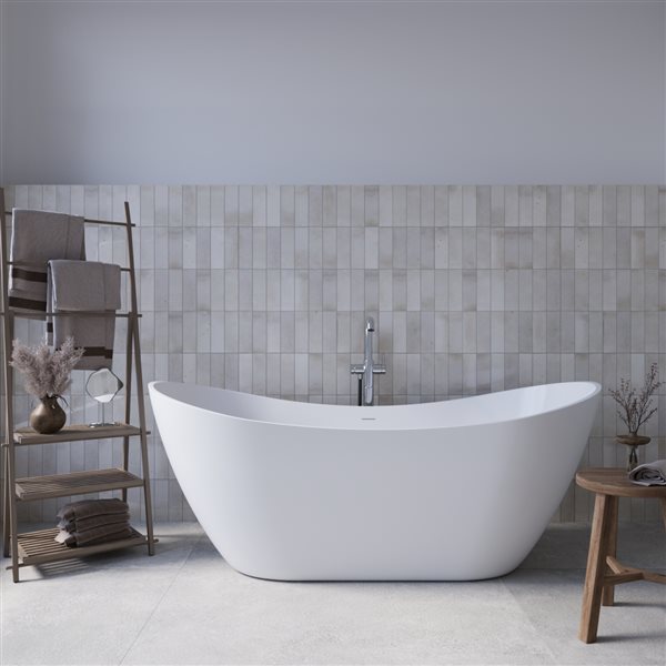 Streamline 71-in L Glossy White Acrylic Freestanding Bathtub w/ Polished Chrome Centre Drain