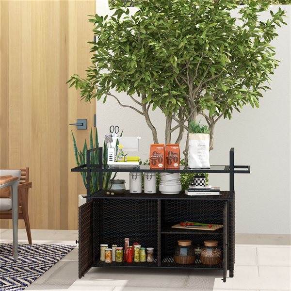 Chariot de service extérieur Outsunny 51,2 l. x 19,7 p. x 35,4 po h. rotin PE mélange de bruns avec tablette et armoire