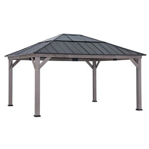 Abri-soleil de Sunjoy 13 x 15 pi en cèdre avec toit rigide acier et polycarbonate et crochet pour le plafond, noir