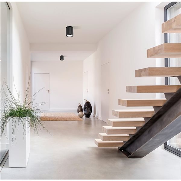 Z-Lite Stari Matte Black Round 1-Light Flush-Mount Ceiling Light