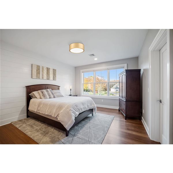 Z-Lite Coronado Brushed Gold Round 1-Light Flush-Mount Ceiling Light