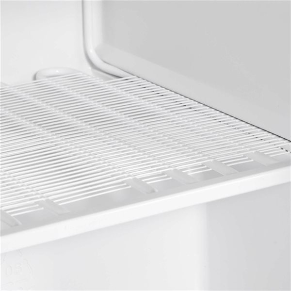 HOMCOM 3-ft³ Compact Upright Freezer w/ Reversible Door - Black