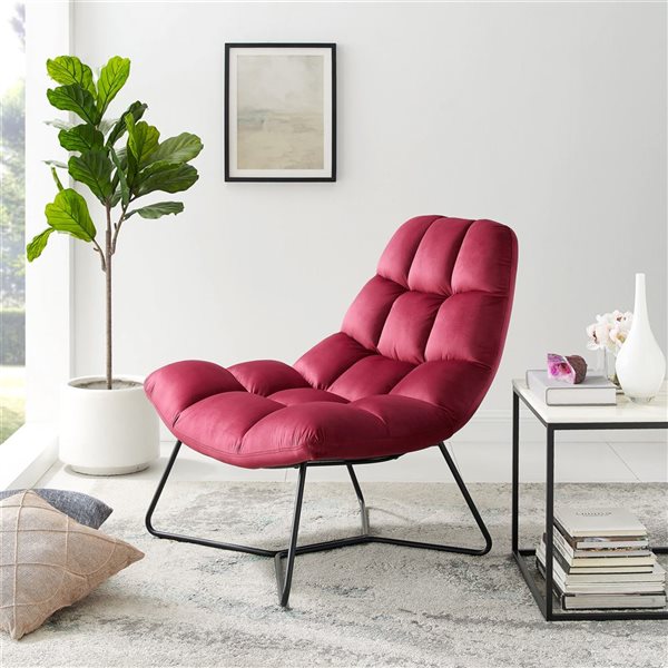 Sirio Modern 35-in Velvet Accent Chair - Red/Black