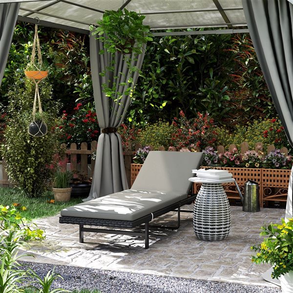 Outsunny Rattan Tanning Chair with 5-Level Adjustable Backrest - Grey