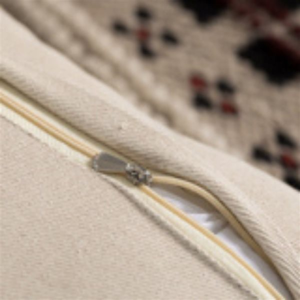 Deerlux Throw Pillow Cover 16 in Handwoven Cotton with Tufted Chevron Pattern and Tassels - White