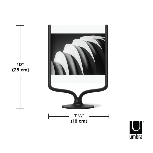 Cadre photo de table en aluminium Wishbone par Umbra 9,9 po h., noir