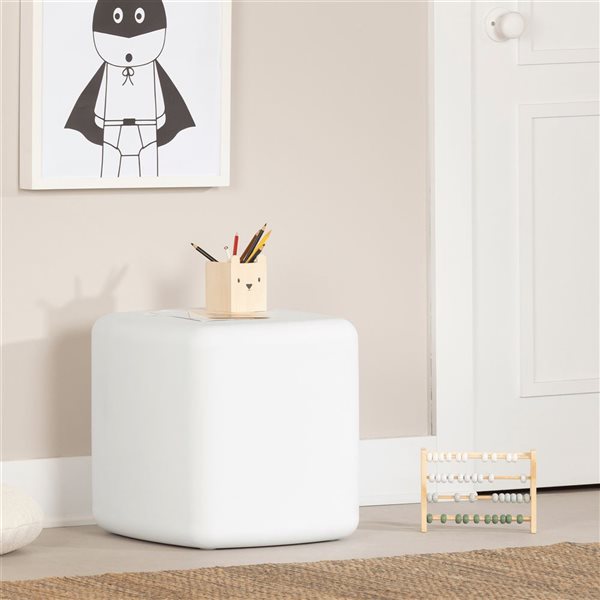 South Shore Sweedi 16-in White Polyethylene Square Kids Stool/End Table