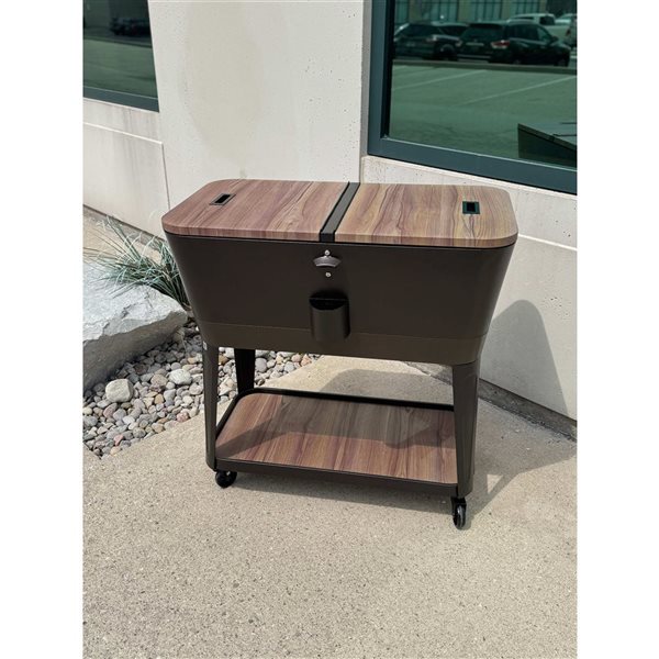 Glacière-chariot ovale pour terrasse 75 L Permasteel en plastique, fini brun/similibois